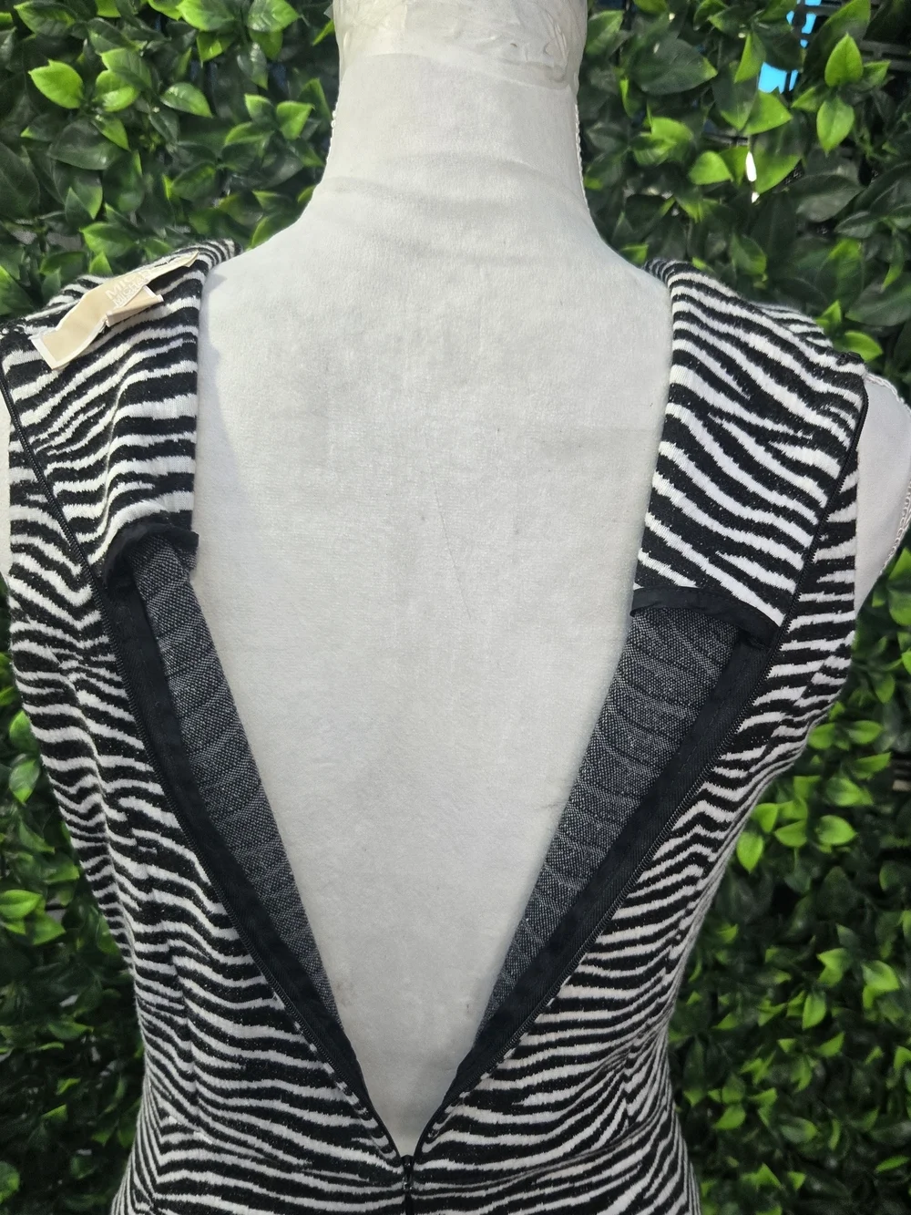 Michael Kors chic sleeveless